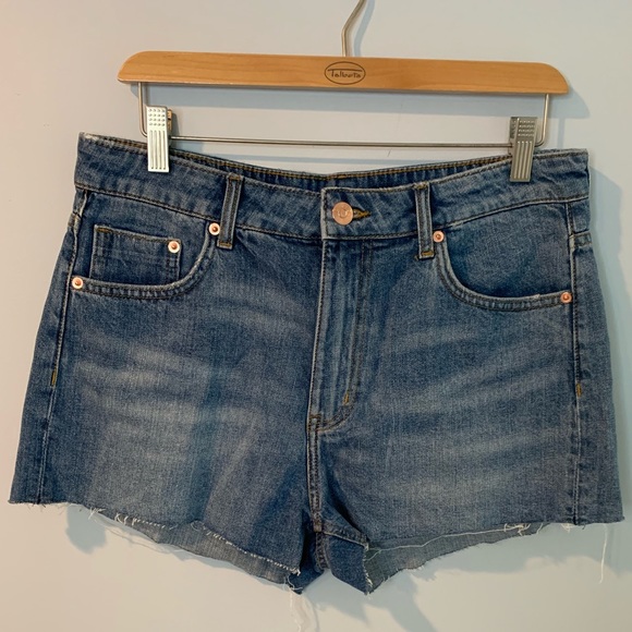 Jean shorts - Picture 1 of 3